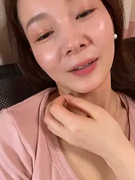 Tingting-rd online show from June 2026 10:51:01 AM