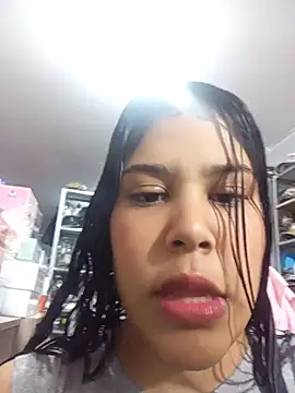 venuslaferte  online show from April 2026 09:24:01 PM