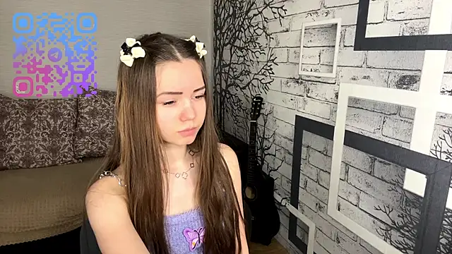 ElmiraDabato online show from April 2026 11:37:01 AM