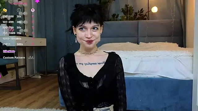 Snapshot of RubieNibbs chatting on May 2026 09:08:01 PM RubieNibbs online show from May 2026 09:08:01 PM