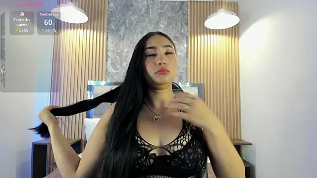 Sulay Kim online show from May 2026 10:05:01 PM