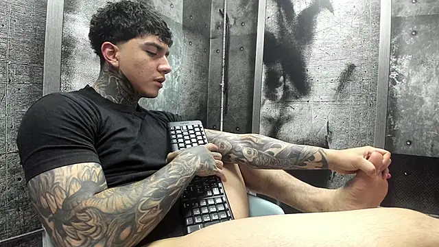 Gury tattoo online show from June 2026 07:34:02 PM