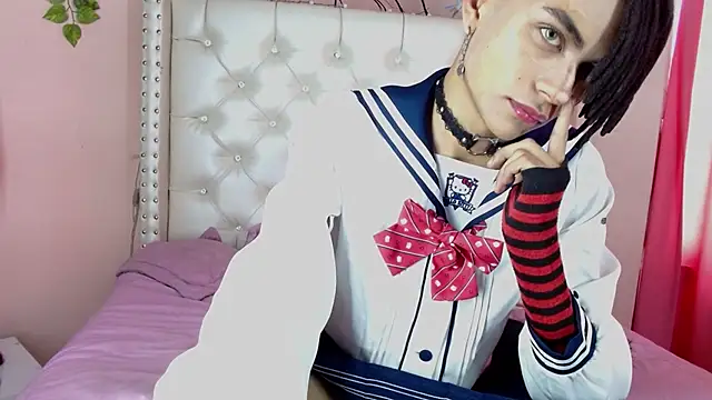 romeo laurient online show from April 2026 09:39:01 PM