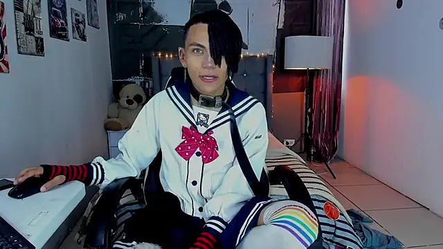 romeo laurient online show from April 2026 10:36:02 PM