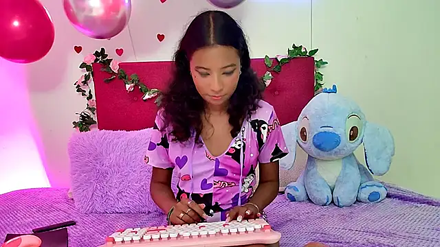 Ellie Cute7 online show from June 2026 07:34:02 PM