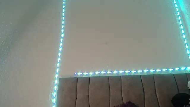 Snapshot of Val_Time chatting on June 2026 04:19:02 PM Val Time online show from June 2026 04:19:02 PM