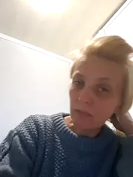 MiaLove183 online show from March 2026 02:22:02 PM