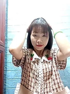 Snapshot of AmyLinee01 chatting on August 2026 03:36:01 PM AmyLinee01 online show from August 2026 03:36:01 PM