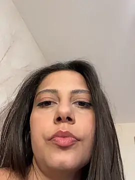 Snapshot of MargaritaMoon chatting on May 2026 09:47:02 AM MargaritaMoon online show from May 2026 09:47:02 AM