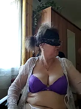 Snapshot of Chrismaturefrench chatting on March 2026 04:02:01 PM Chrismaturefrench online show from March 2026 04:02:01 PM