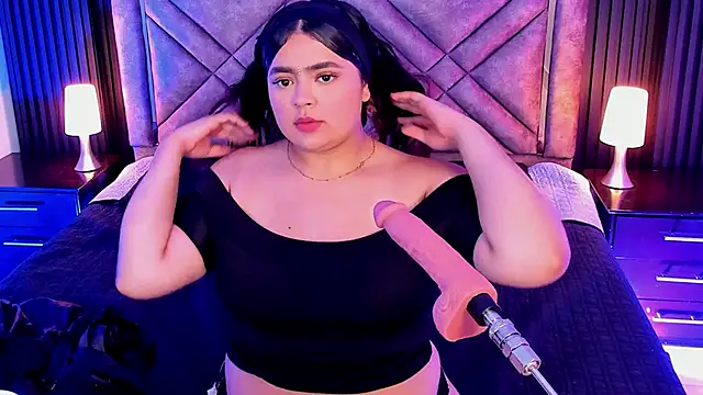 ValeryMoonlight online show from March 2026 12:05:01 PM