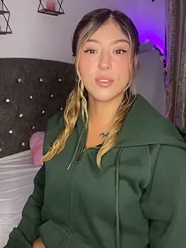 LilithSmiith online show from April 2026 11:46:02 AM