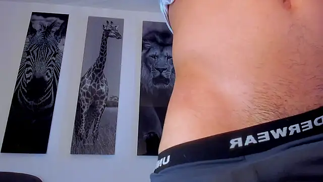Snapshot of Santos_ramirez1 chatting on July 2026 01:14:01 PM Santos ramirez1 online show from July 2026 01:14:01 PM