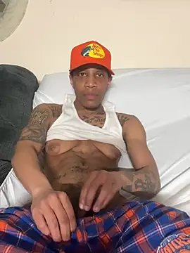 PHAT FTM KLIT87 online show from May 2026 11:34:04 PM
