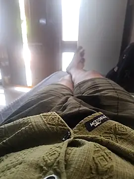 Macha04 online show from April 2026 07:17:02 AM