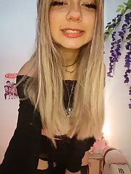 Snapshot of saki_nyanwn chatting on July 2026 01:39:01 PM saki nyanwn online show from July 2026 01:39:01 PM