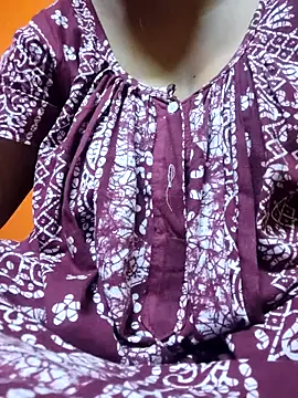 itz-priya online show from April 2026 09:24:01 PM