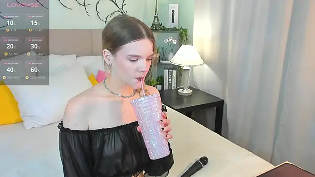 Emma peach online show from May 2026 09:04:01 AM