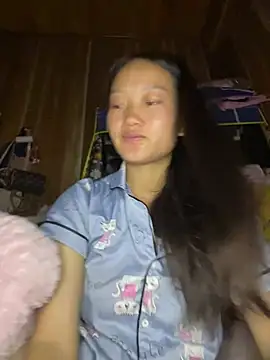Jolinie online show from April 2026 05:23:01 AM
