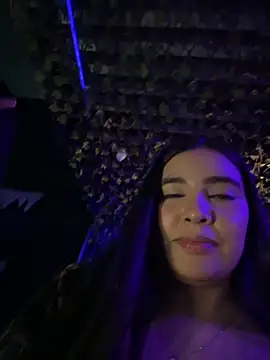 Snapshot of HaileyBiieber chatting on March 2026 02:22:02 AM HaileyBiieber online show from March 2026 02:22:02 AM