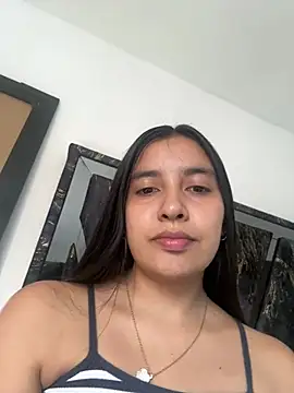 Snapshot of HaileyBiieber chatting on April 2026 09:12:01 PM HaileyBiieber online show from April 2026 09:12:01 PM