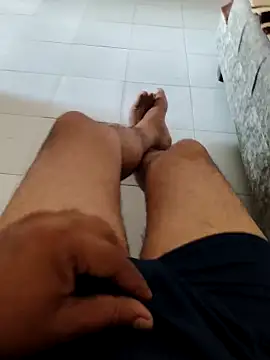 Snapshot of B_S0051 chatting on April 2026 02:11:02 AM B S0051 online show from April 2026 02:11:02 AM