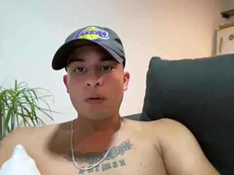 Snapshot of lunaris18 chatting on March 2026 10:16:01 PM lunaris18 online show from March 2026 10:16:01 PM