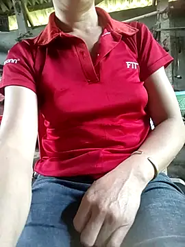 Snapshot of Lucky-beo chatting on July 2026 03:23:01 AM Lucky-beo online show from July 2026 03:23:01 AM