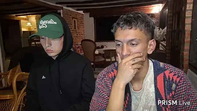 Snapshot of WarGoods chatting on March 2026 02:48:01 AM WarGoods online show from March 2026 02:48:01 AM