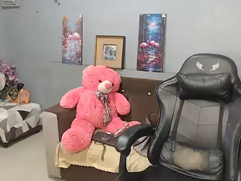 Snapshot of fuckercumm chatting on June 2026 12:19:01 AM fuckercumm online show from June 2026 12:19:01 AM
