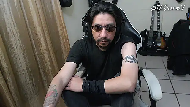 IASuarezV online show from April 2026 11:32:01 AM