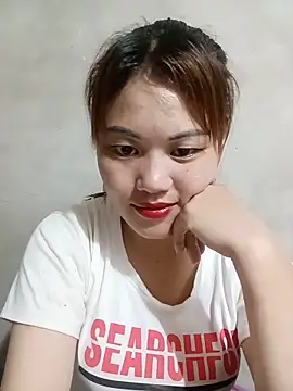 Snapshot of meg_06 chatting on May 2026 05:09:01 PM meg 06 online show from May 2026 05:09:01 PM