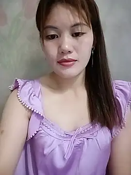 Snapshot of meg_06 chatting on June 2026 02:33:01 PM meg 06 online show from June 2026 02:33:01 PM