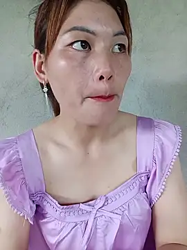 Snapshot of meg_06 chatting on June 2026 08:31:02 AM meg 06 online show from June 2026 08:31:02 AM
