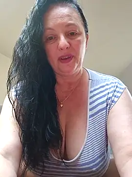 Snapshot of angelicalov chatting on April 2026 07:42:02 AM angelicalov online show from April 2026 07:42:02 AM