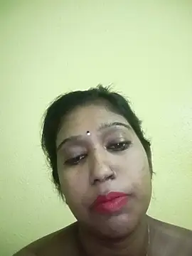 bannerjeesneha20 online show from May 2026 06:58:02 PM