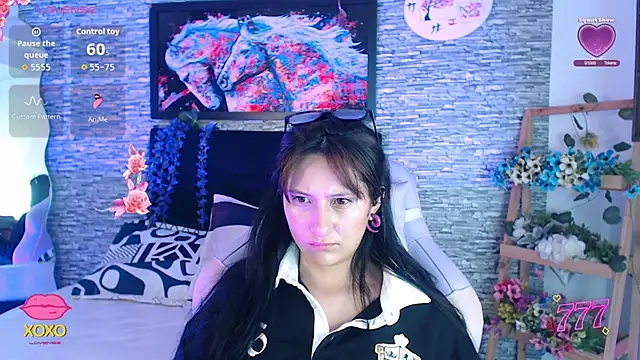 eyes moonn online show from June 2026 11:58:01 AM
