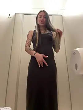 SaintSquirt online show from June 2026 03:50:01 PM