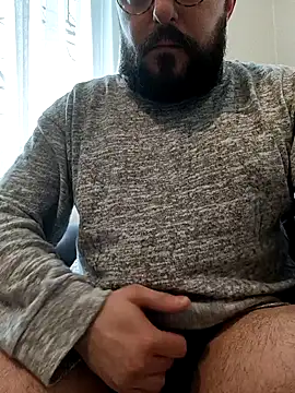 Tayphoon00 online show from March 2026 12:16:01 PM