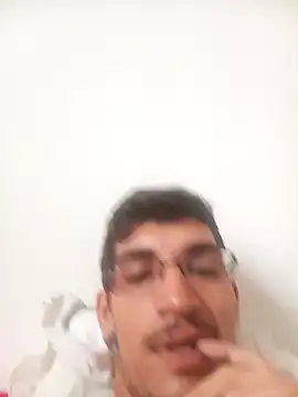 Snapshot of CARLITO_XP chatting on April 2026 04:51:01 PM CARLITO XP online show from April 2026 04:51:01 PM