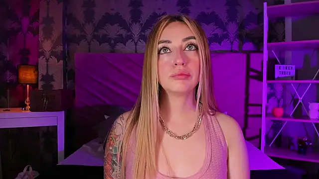 Snapshot of _mykinkydoll_ chatting on April 2026 01:04:01 AM mykinkydoll online show from April 2026 01:04:01 AM