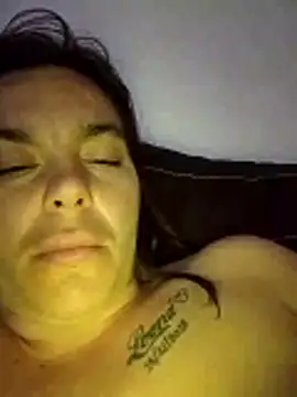 Melanie-beaute online show from June 2026 01:03:01 AM