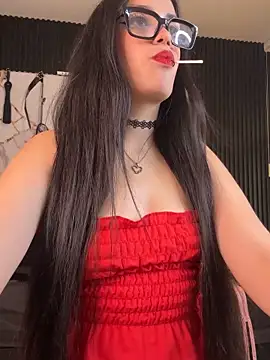 Darkrisnah online show from May 2026 09:13:01 PM