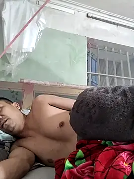 Snapshot of Tinh_love chatting on April 2026 01:41:01 PM Tinh love online show from April 2026 01:41:01 PM