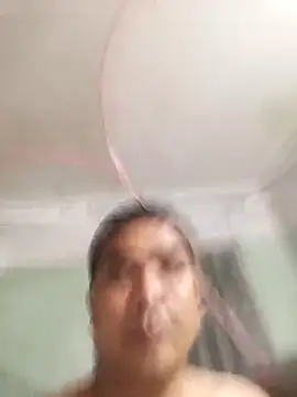 Snapshot of Tinh_love chatting on April 2026 02:00:02 PM Tinh love online show from April 2026 02:00:02 PM