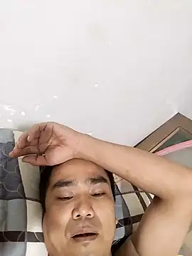 Snapshot of Tinh_love chatting on April 2026 01:42:02 AM Tinh love online show from April 2026 01:42:02 AM