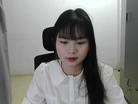 Poppy8386 online show from April 2026 07:09:02 AM