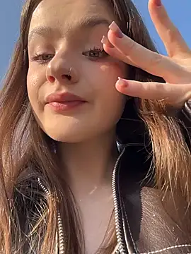 Snapshot of your_babymila chatting on March 2026 12:17:02 PM your babymila online show from March 2026 12:17:02 PM