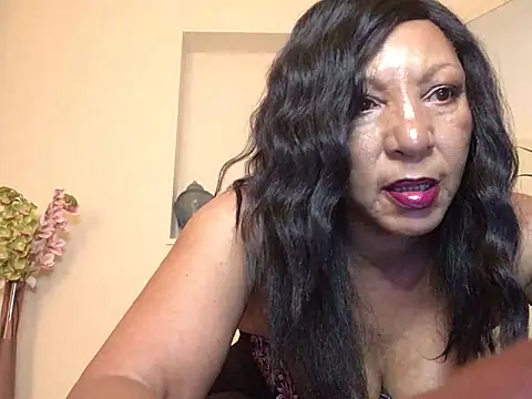 LingLingX online show from May 2026 09:21:01 PM