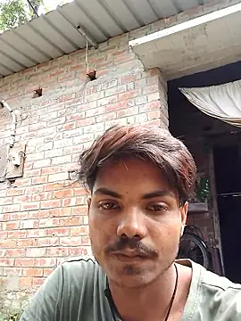 Snapshot of luck00y chatting on June 2026 03:38:02 AM luck00y online show from June 2026 03:38:02 AM